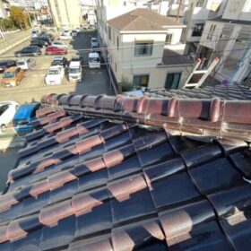 東大阪市にて雨漏り修理　漆喰工事