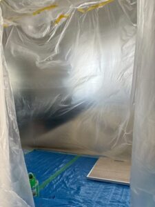 雨漏りによる床下カビ取り工事 養生