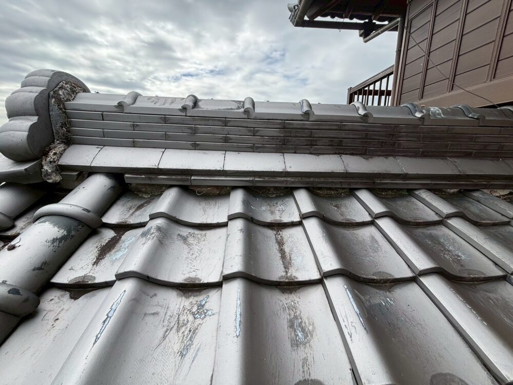 東大阪市にて瓦屋根の補修・漆喰工事 施工前2