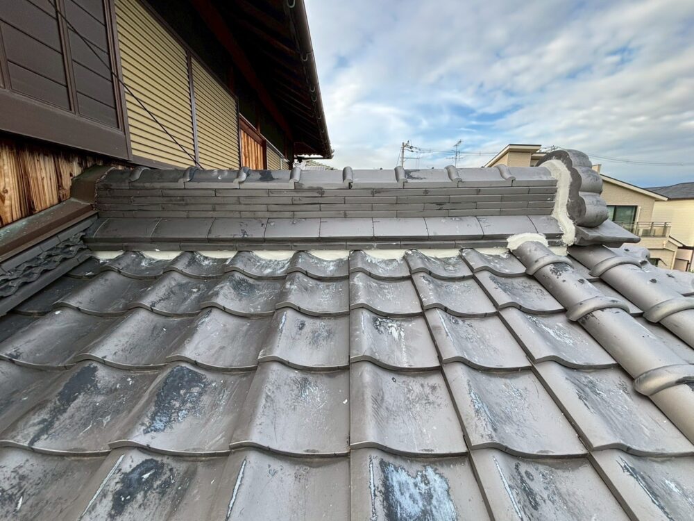 東大阪市にて瓦屋根の補修・漆喰工事 施工後2